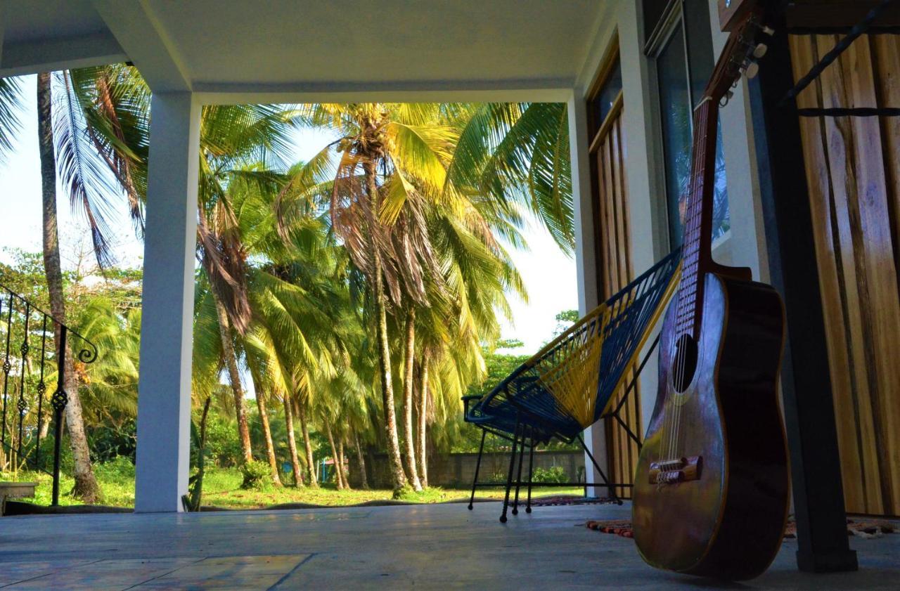 Hotel Pura Natura Beachfront Tortuguero Exterior photo